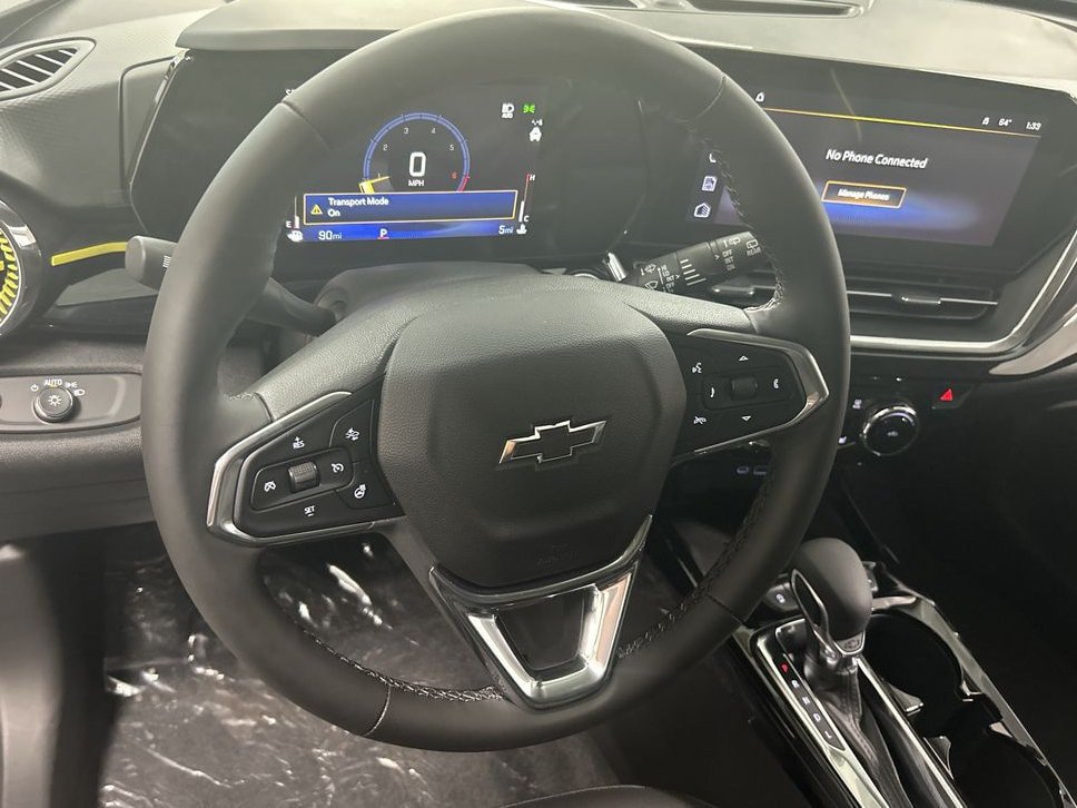 New 2026 Chevrolet Trax ACTIV w/ Sunroof Package FWD image 12