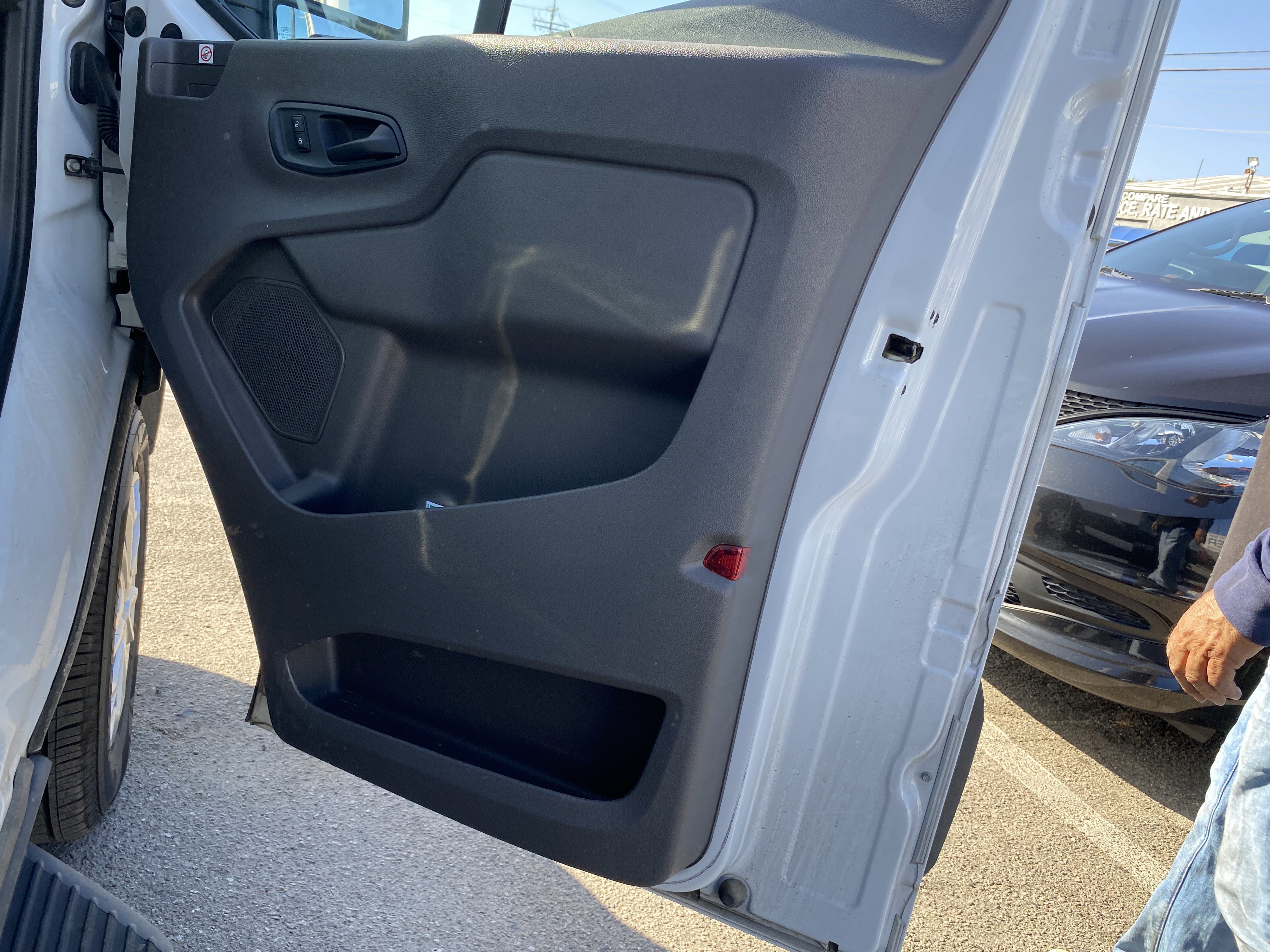 Used 2020 Ford Transit 150 XLT RWD image 25