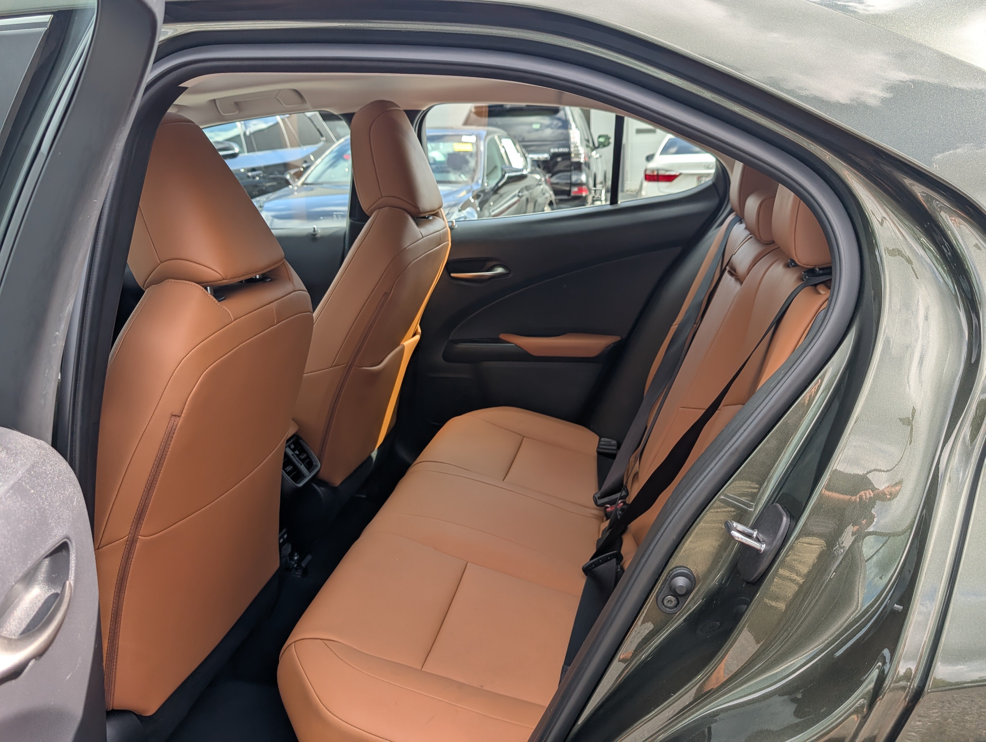 Certified 2021 Lexus UX 250h w/ Premium Package AWD/4WD image 15