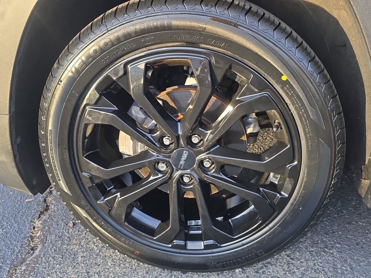 Used 2020 GMC Terrain SLE w/ Driver Convenience Package image 14