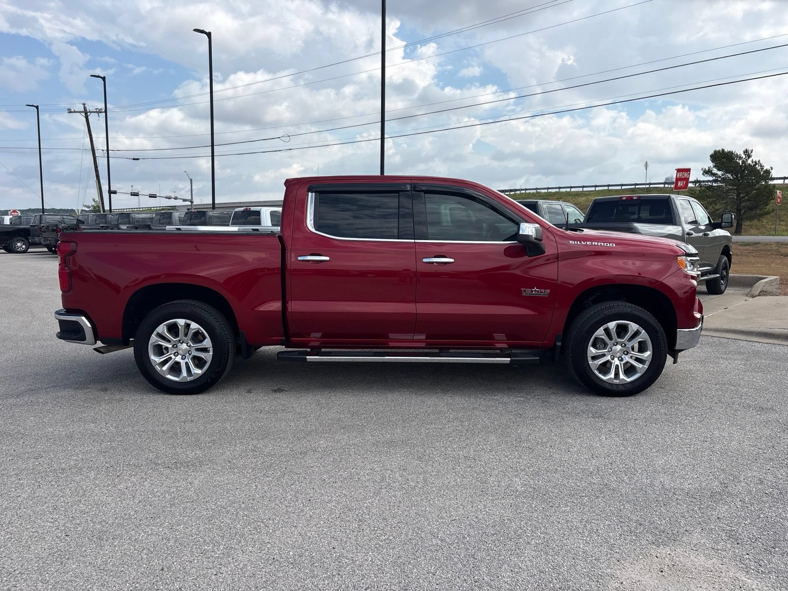 Used 2024 Chevrolet Silverado 1500 LTZ w/ LTZ Convenience Package II RWD image 6