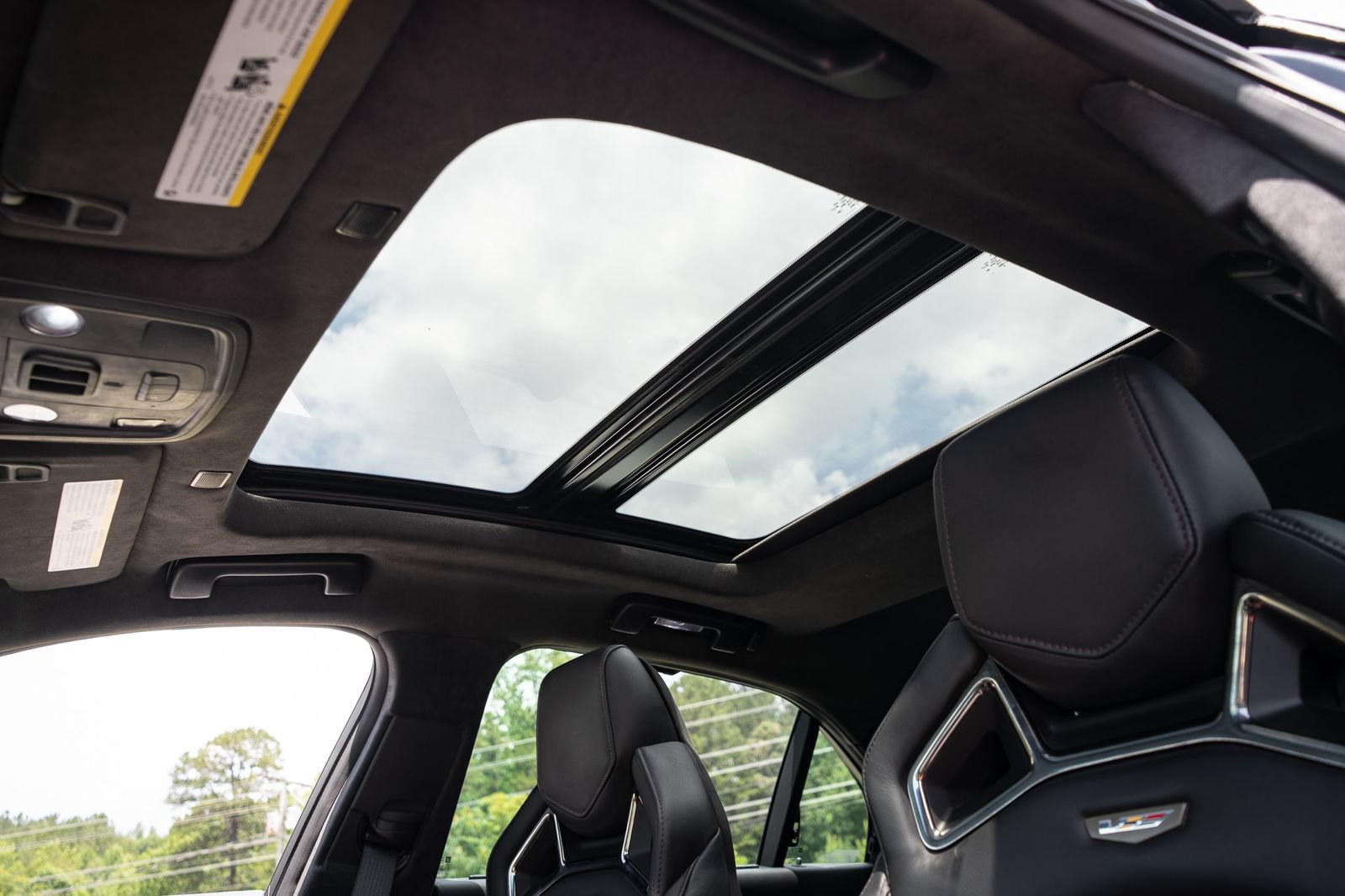 Used 2018 Cadillac CTS V RWD image 38