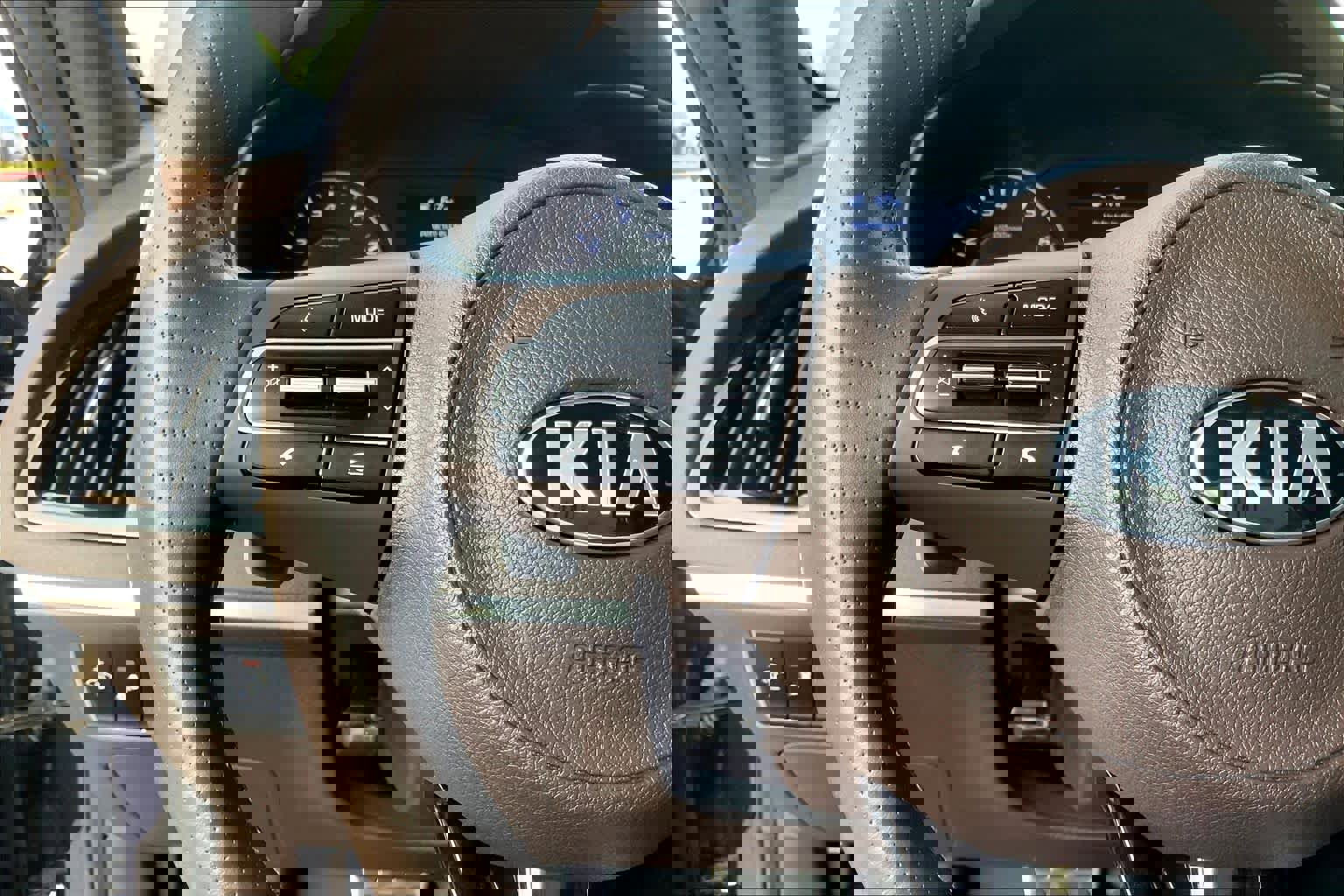 Used 2020 Kia Stinger GT image 21