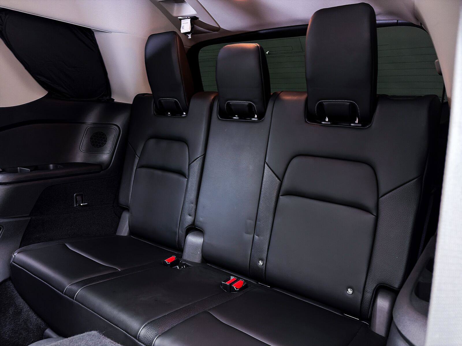 Used 2022 Nissan Pathfinder SL w/ SL Premium Package FWD image 39