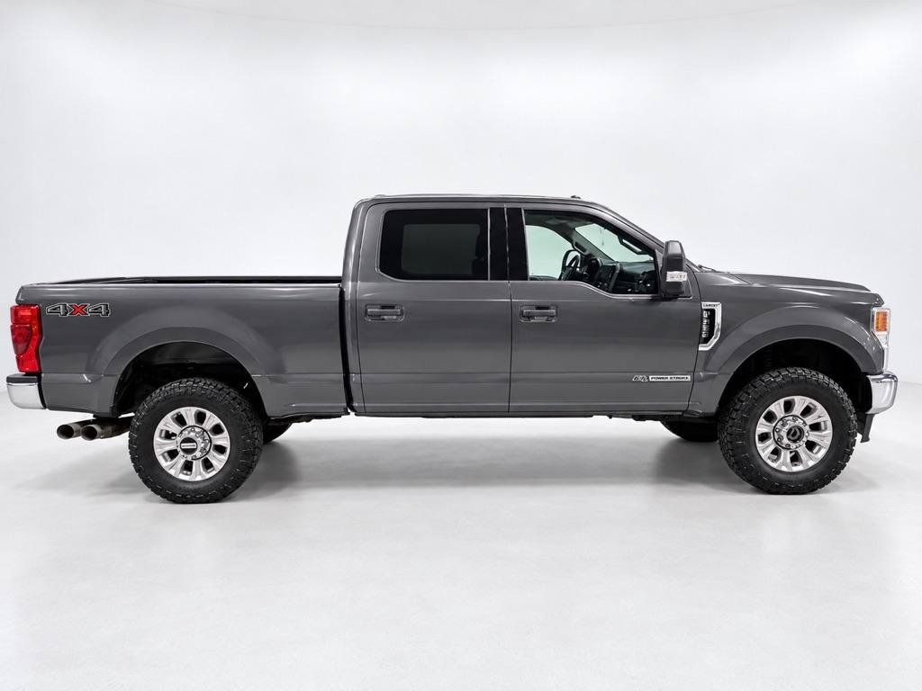 Used 2020 Ford F250 XLT AWD/4WD image 2
