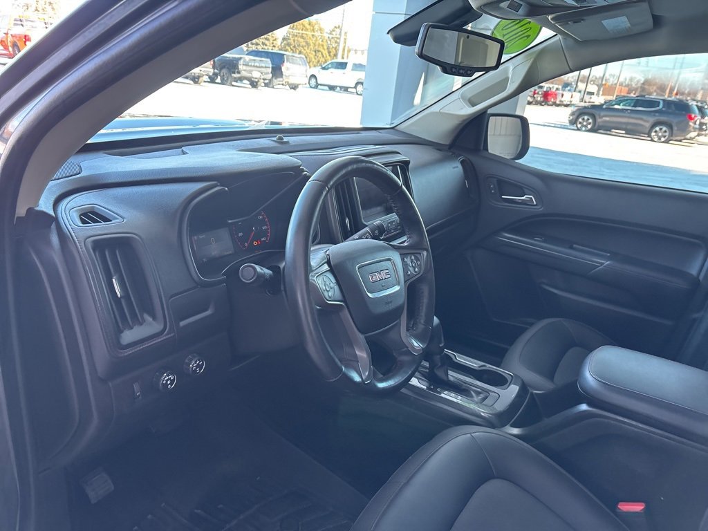 Used 2016 GMC Canyon SLE w/ All Terrain Package image 9