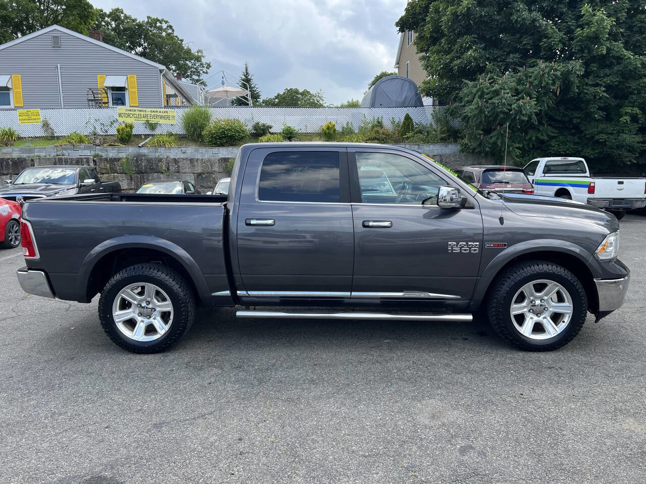Used 2016 RAM 1500 Limited image 8