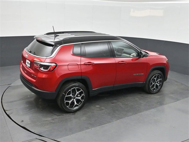 New 2026 Jeep Compass Limited image 29