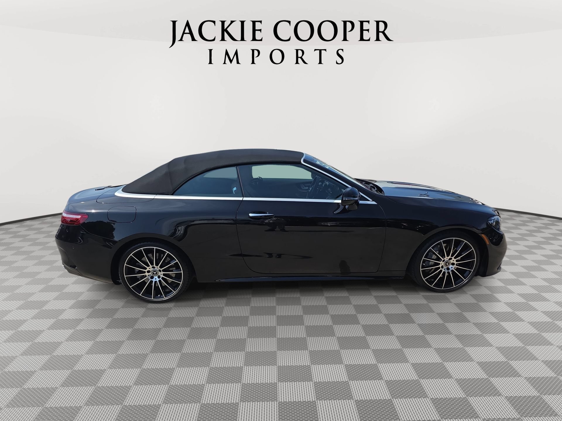 Certified 2023 Mercedes-Benz E 450 Cabriolet image 4