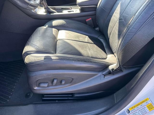 Used 2014 Buick LaCrosse Leather w/ Driver Confidence Package image 23