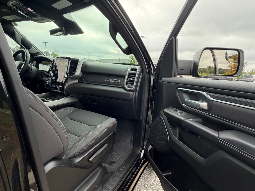 Used 2025 RAM 1500 Big Horn AWD/4WD image 46