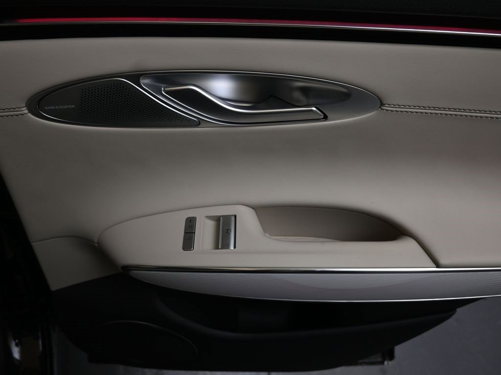 New 2026 Genesis GV70 2.5T Advanced image 16