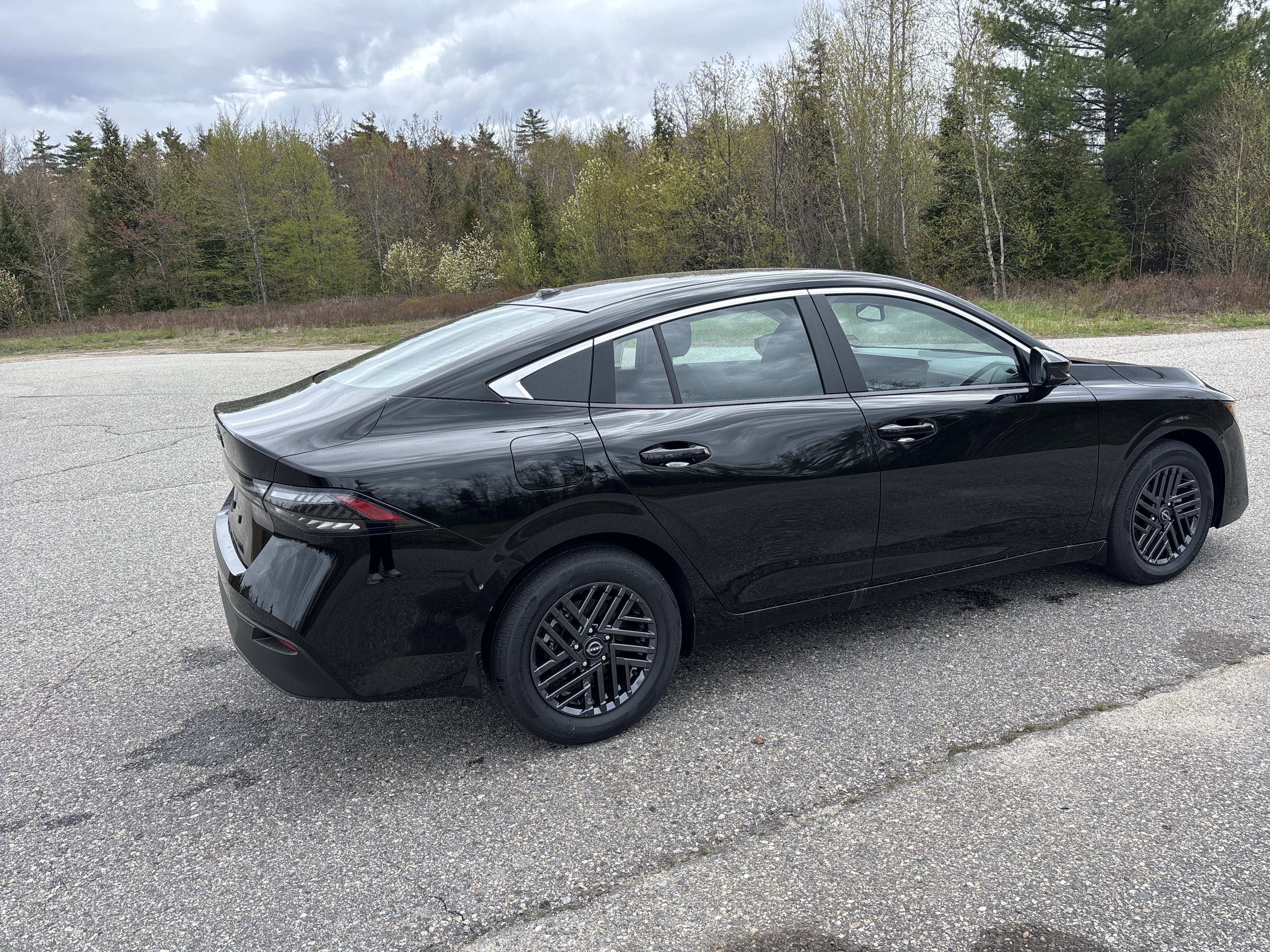 New 2026 Nissan Sentra SV w/ SV Convenience Package FWD image 7