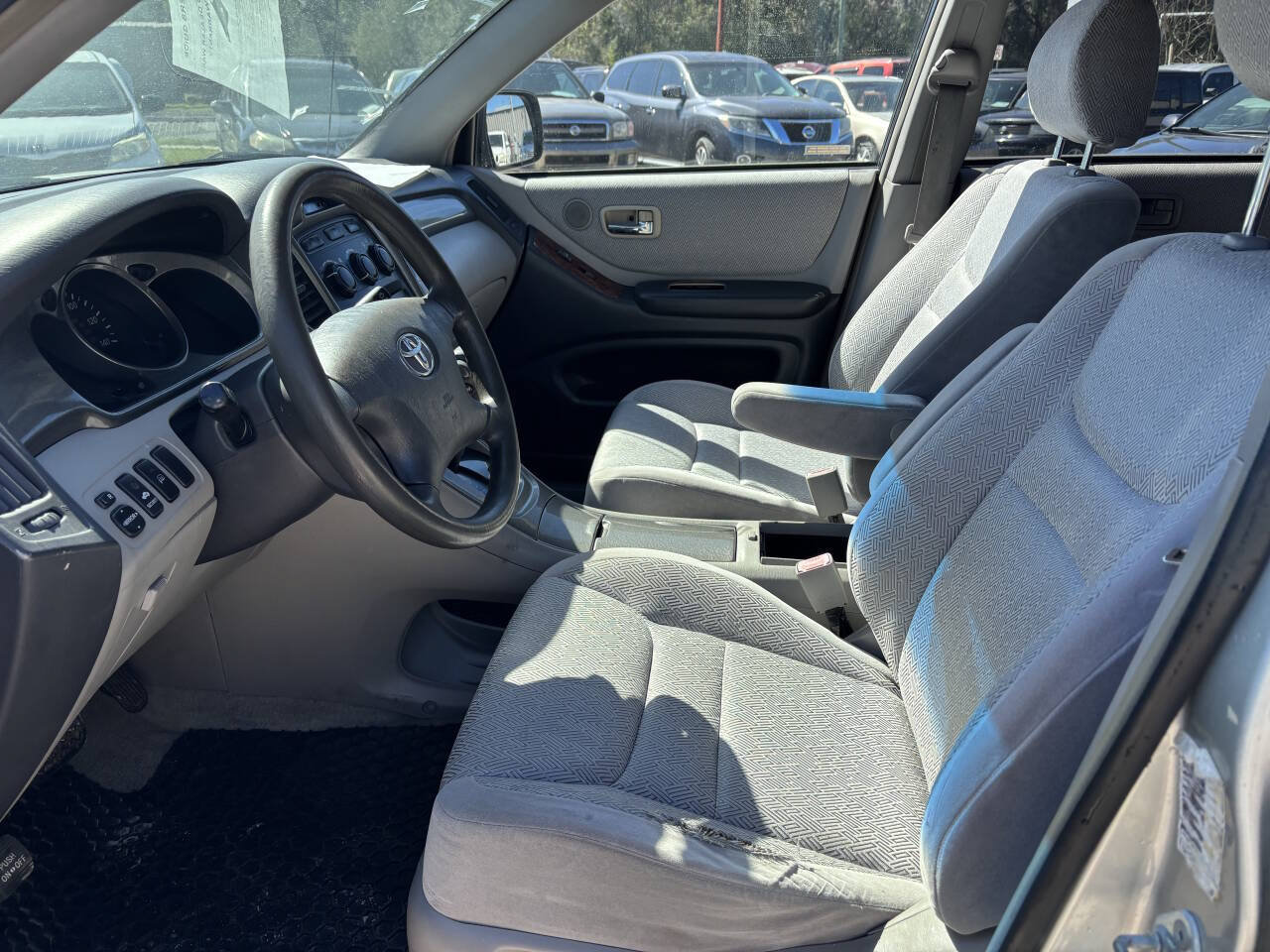 Used 2003 Toyota Highlander 4WD V6 image 11