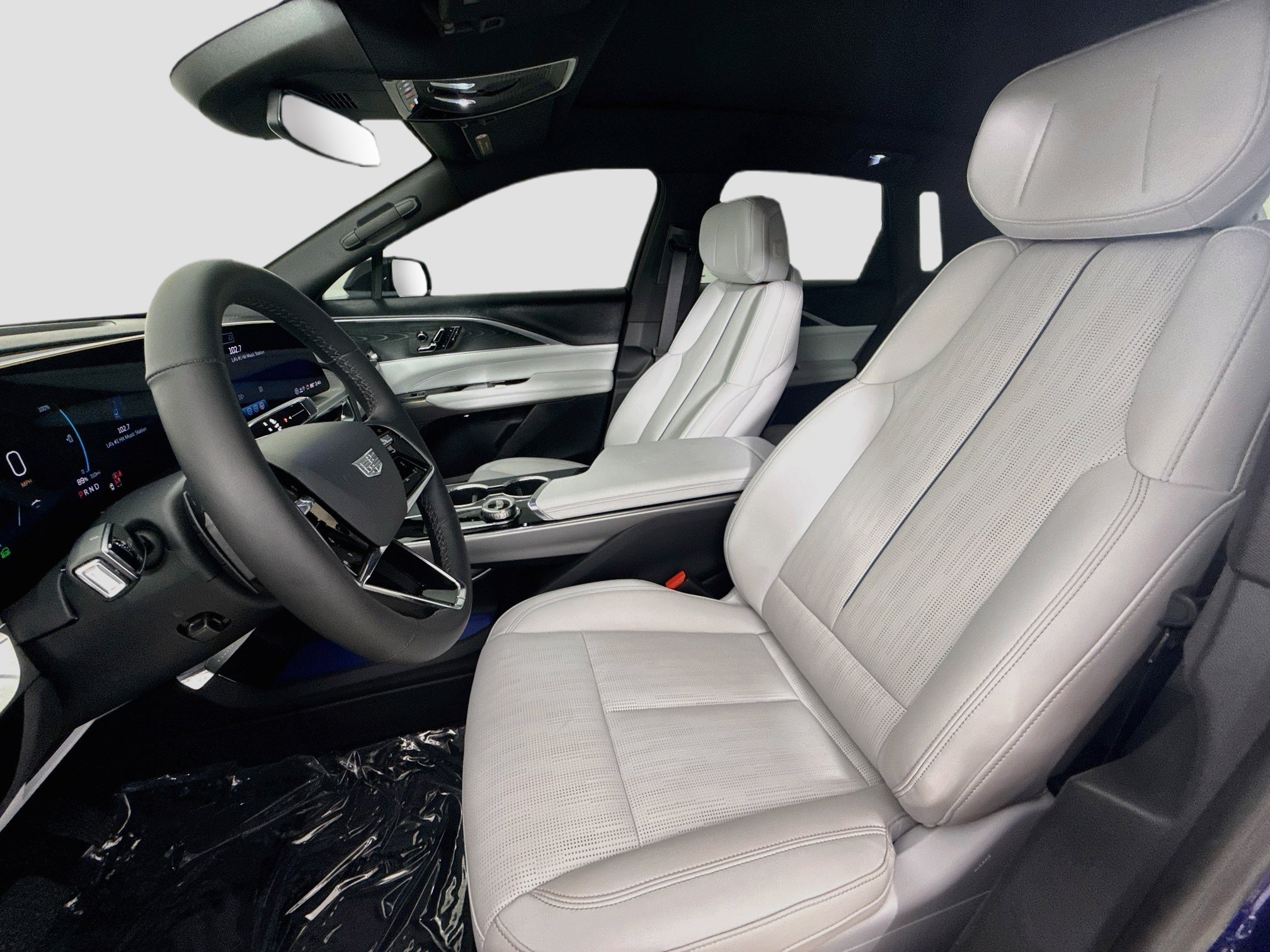 Used 2025 Cadillac Lyriq Sport RWD image 23