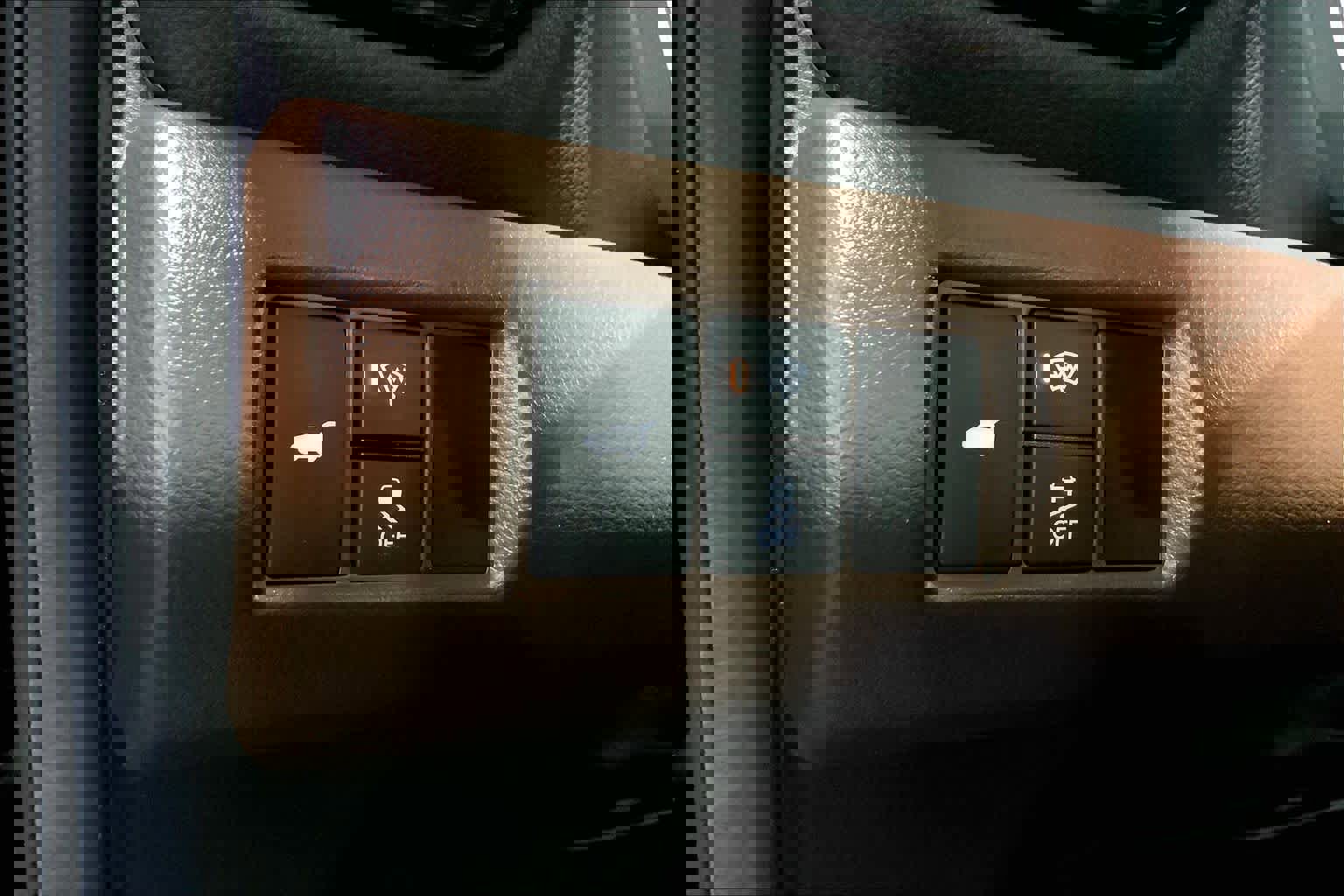 Used 2025 Honda Pilot Elite image 35