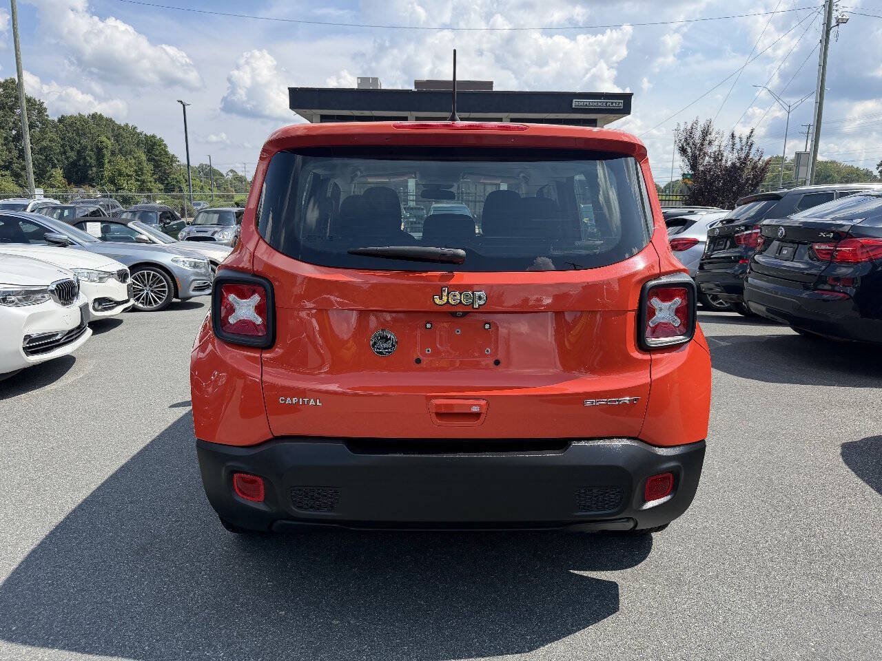 Used 2019 Jeep Renegade Sport FWD image 5