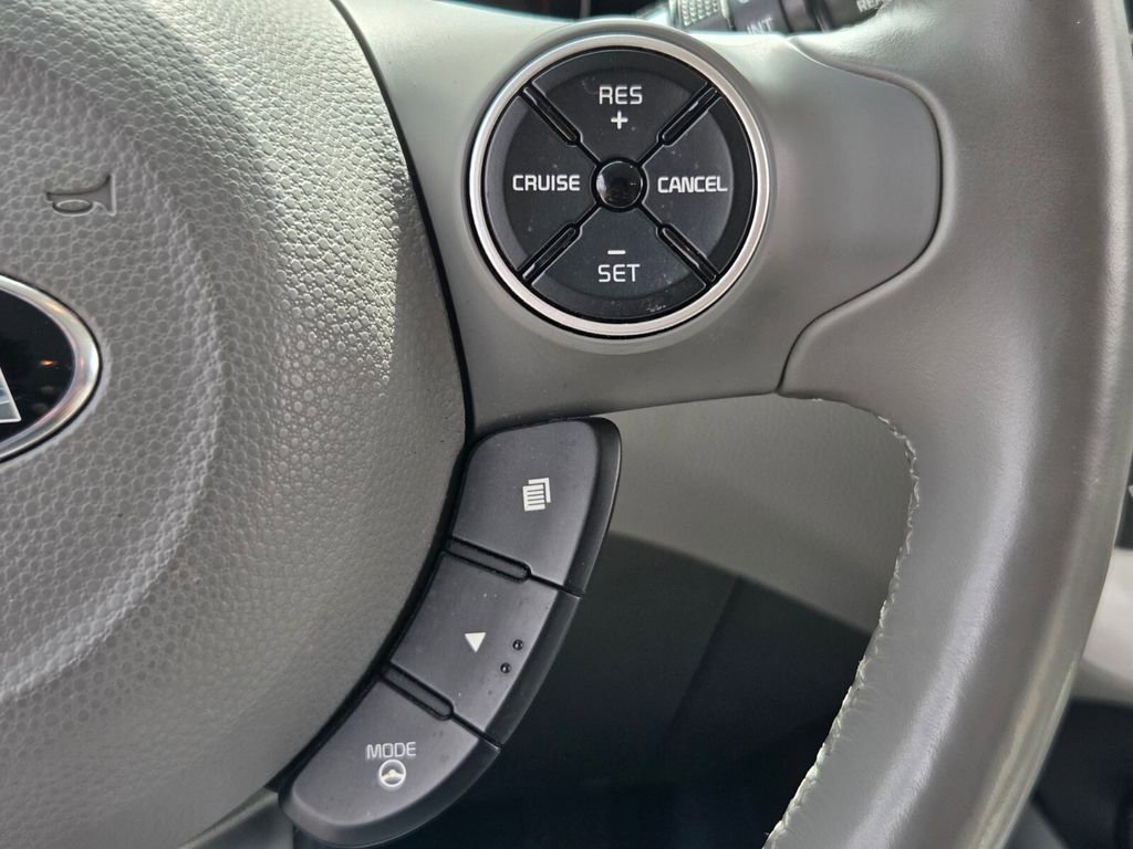 Used 2018 Kia Soul EV image 28