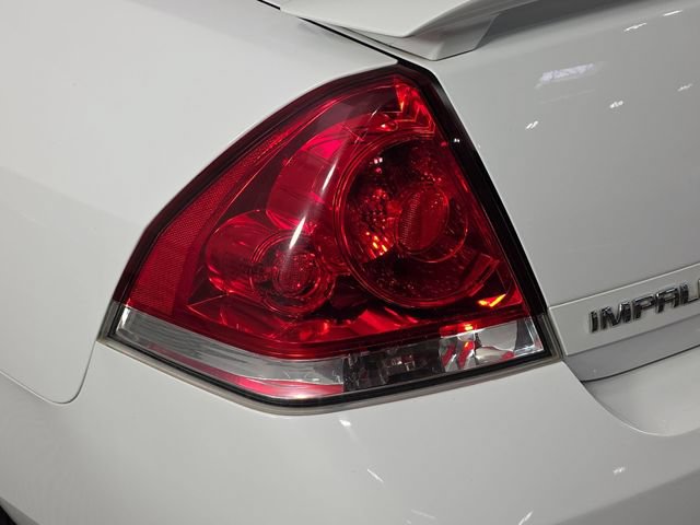 Used 2012 Chevrolet Impala LT w/ LT Sunroof Package FWD image 37