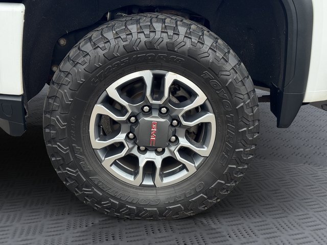 Used 2021 GMC Sierra 2500 AT4 w/ AT4 Preferred Package image 27