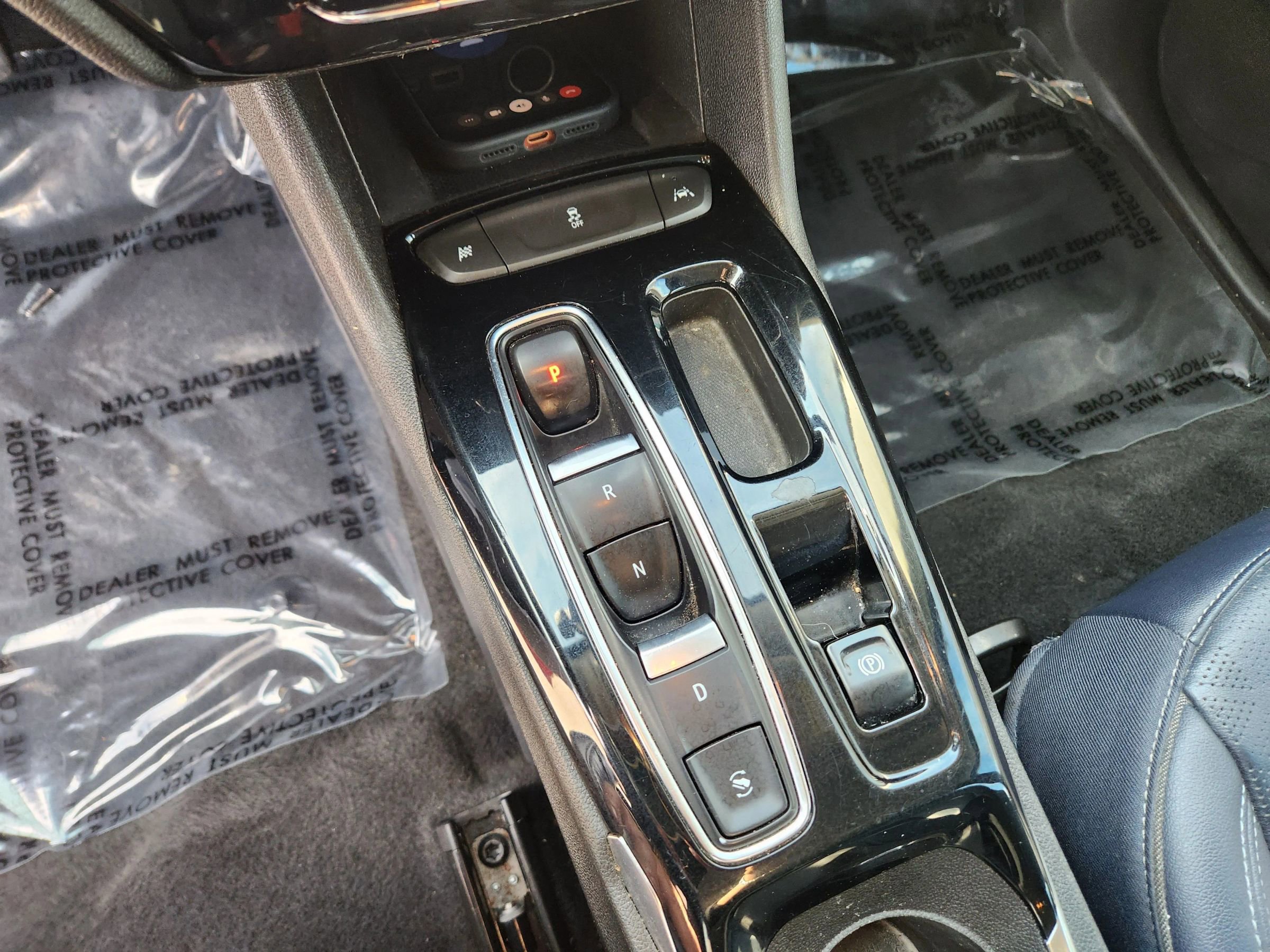 Used 2022 Chevrolet Bolt EUV LT w/ Convenience Package image 27