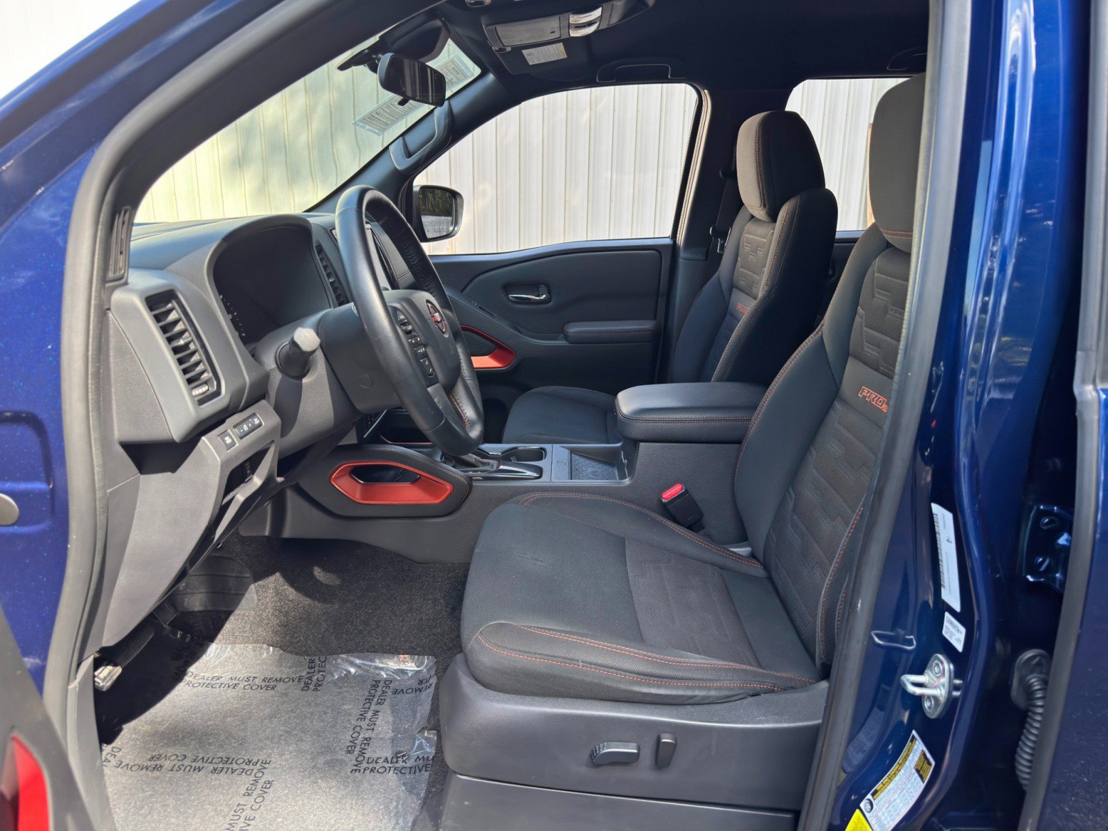 Used 2022 Nissan Frontier Pro-X RWD image 15