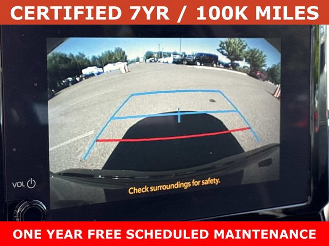Used 2025 Toyota Corolla LE FWD image 20