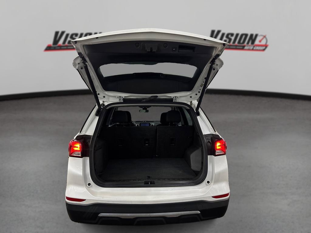 Used 2022 Chevrolet Equinox LT image 11