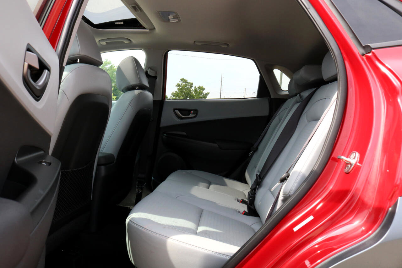 Used 2021 Hyundai Kona Limited w/ Winter Weather Package image 32