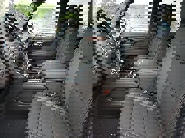 New 2026 GMC Yukon Denali image 19