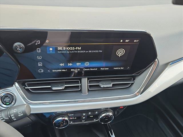 New 2026 Chevrolet Trax LT w/ Sunroof Package FWD image 12