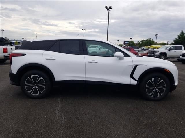 New 2025 Chevrolet Blazer EV LT AWD/4WD image 4