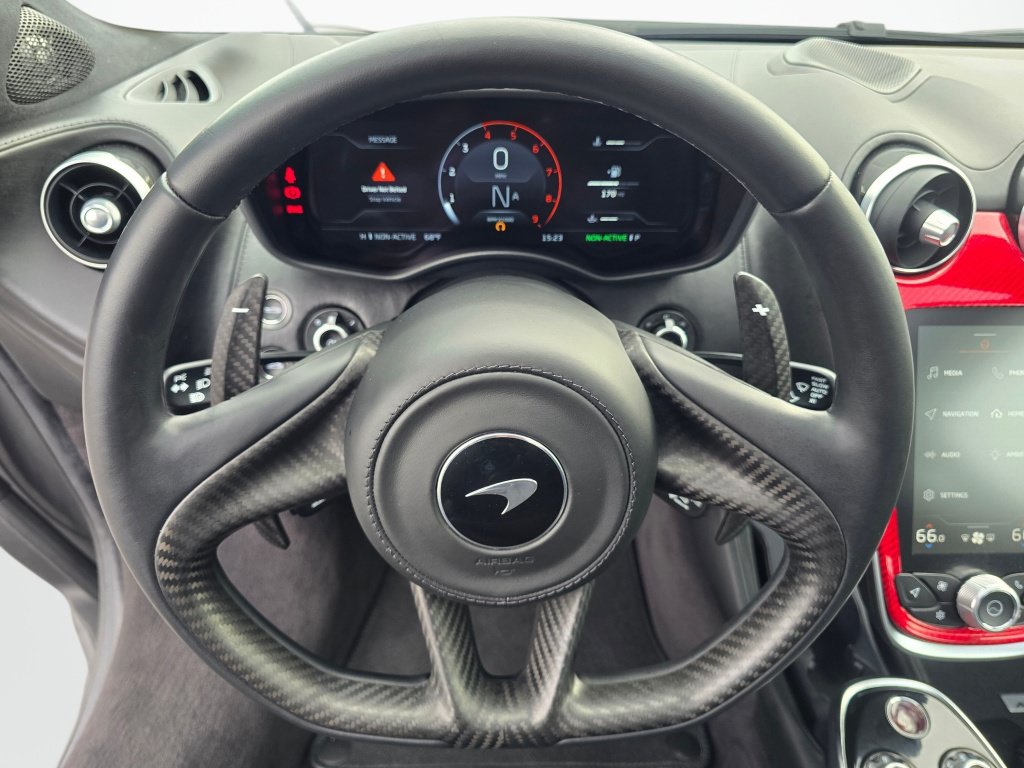 Used 2022 McLaren GT RWD image 14