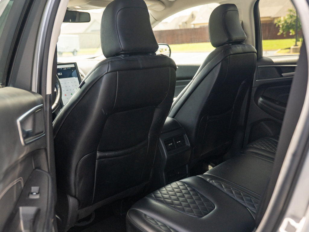 Used 2024 Ford Edge Titanium AWD/4WD image 13