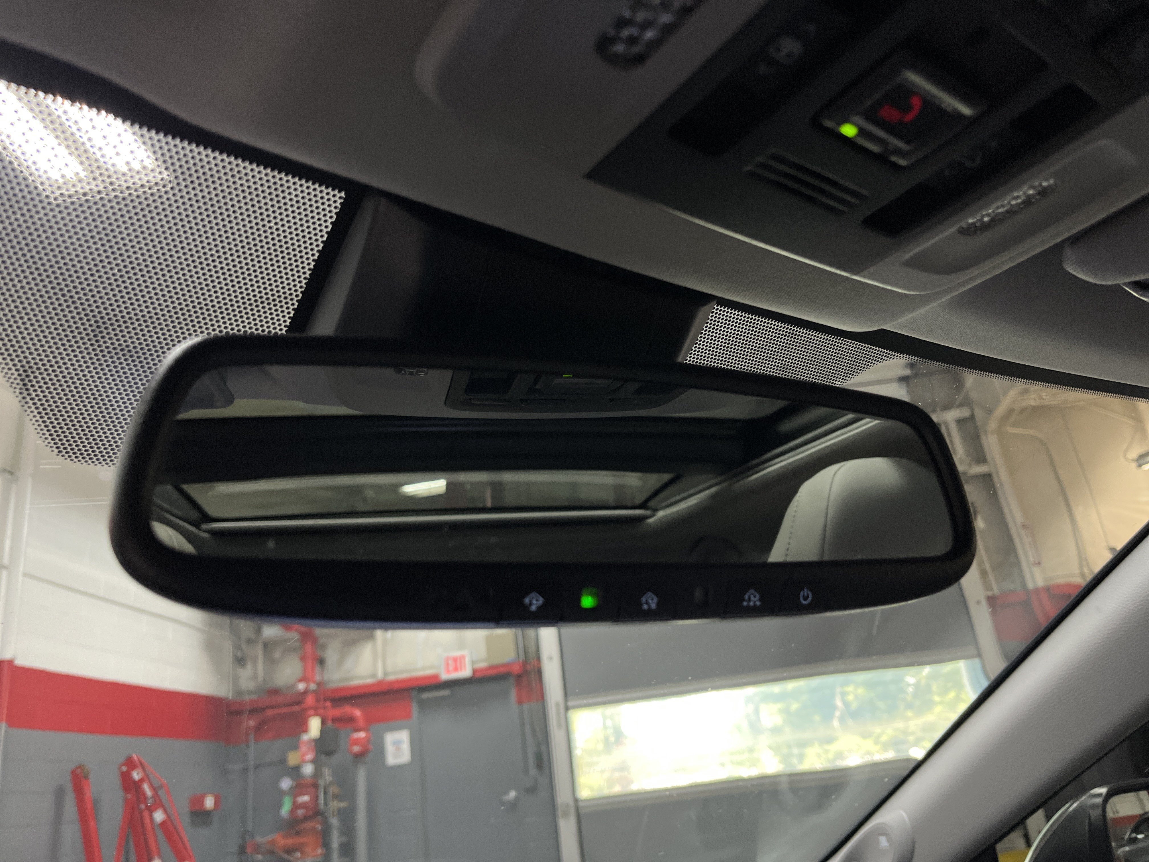 Certified 2021 Toyota Camry XSE w/ Navigation Package FWD image 27