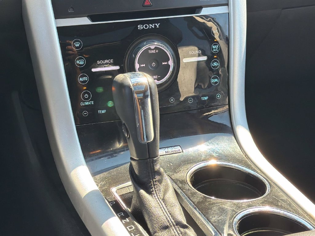 Used 2013 Ford Edge Limited FWD image 16