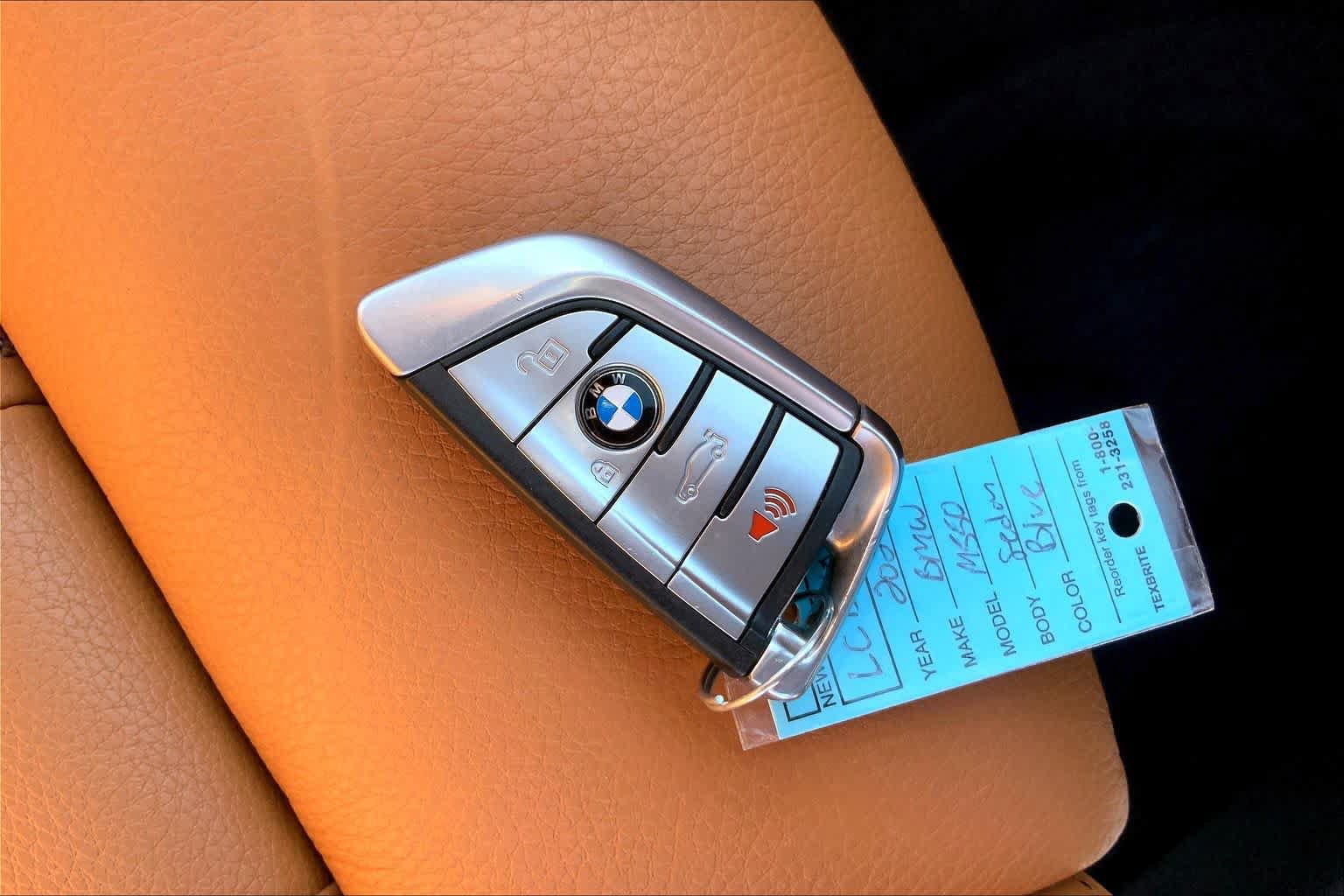 Used 2020 BMW M550i xDrive AWD/4WD image 14