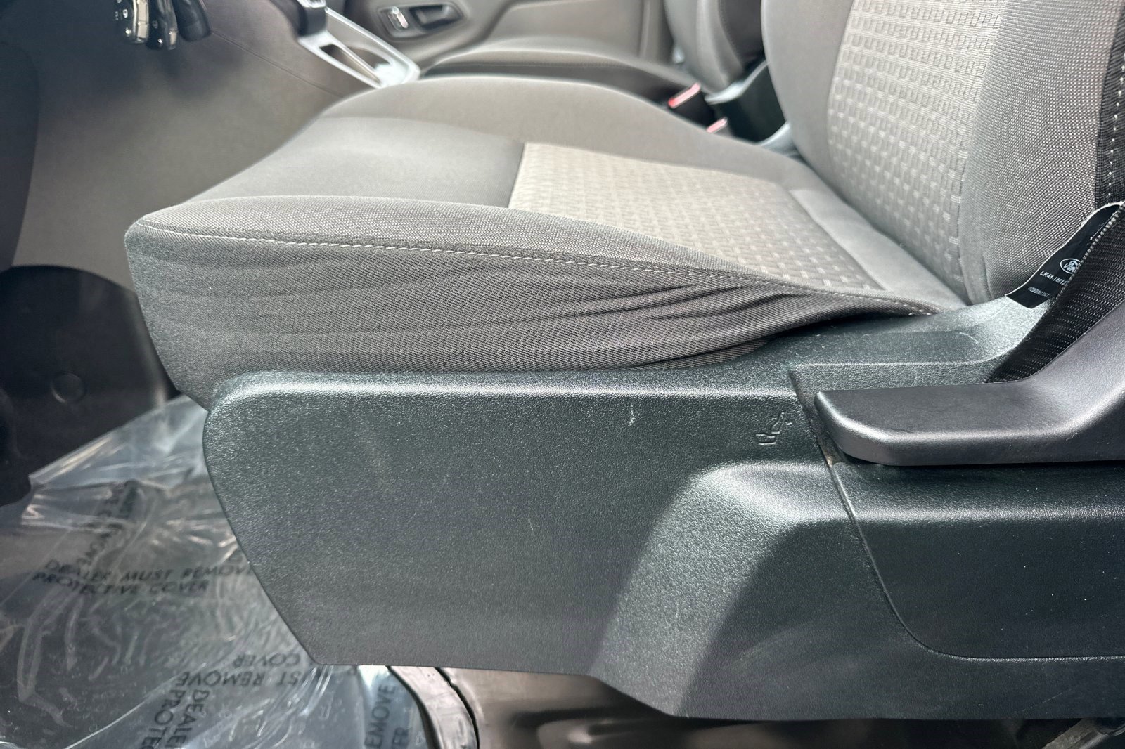 Used 2023 Ford Transit 350 XLT image 12