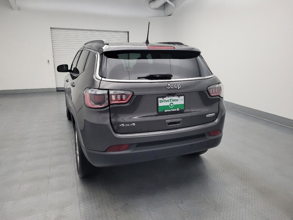 Used 2022 Jeep Compass Latitude w/ Sun and Sound Group AWD/4WD image 6