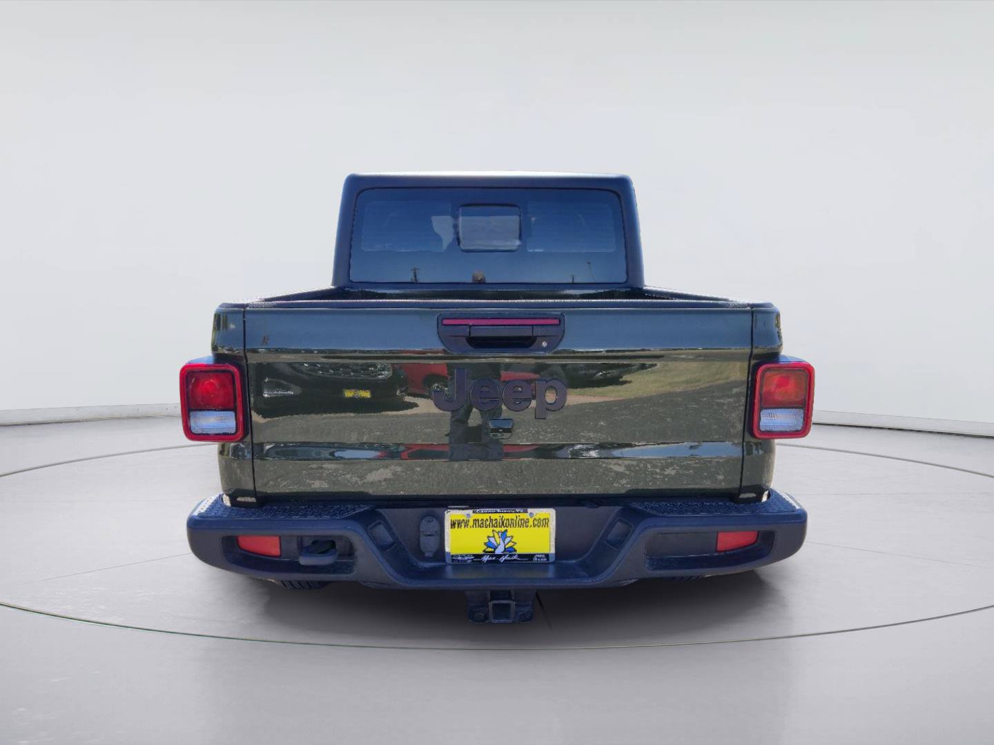 Used 2023 Jeep Gladiator Sport AWD/4WD image 4