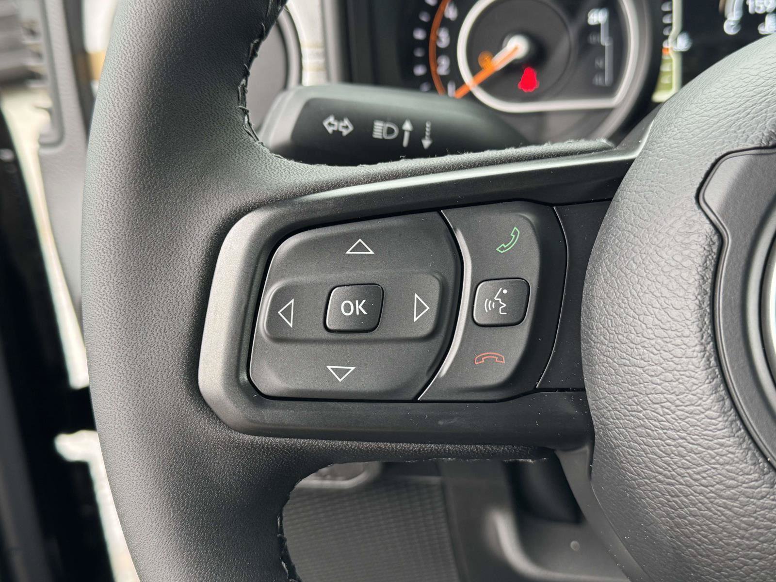 New 2026 Jeep Gladiator Sport AWD/4WD image 11