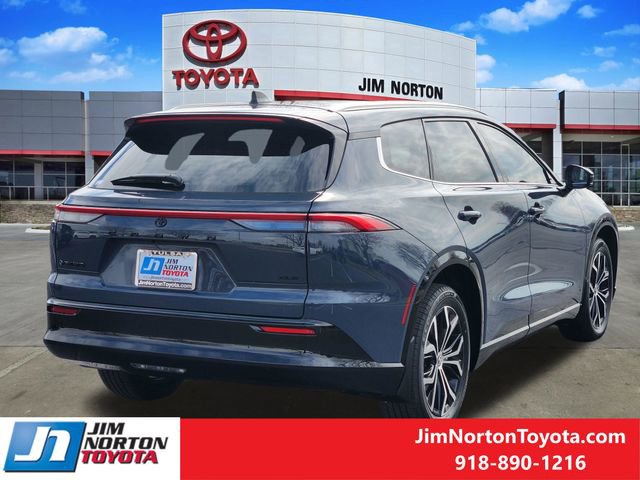 Used 2026 Toyota Crown Signia image 7