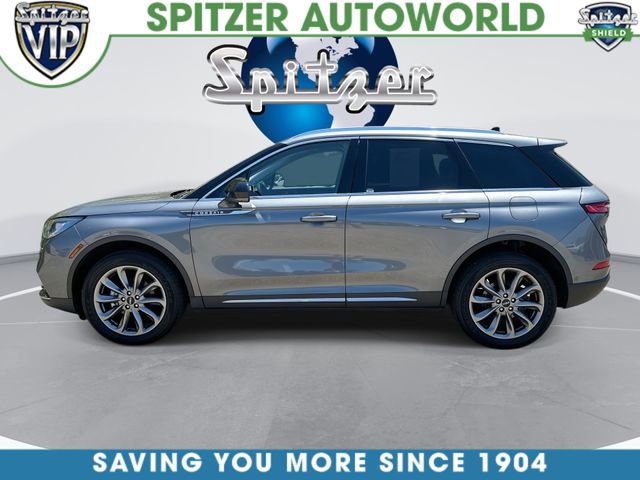 Used 2022 Lincoln Corsair AWD w/ Premium Package image 6