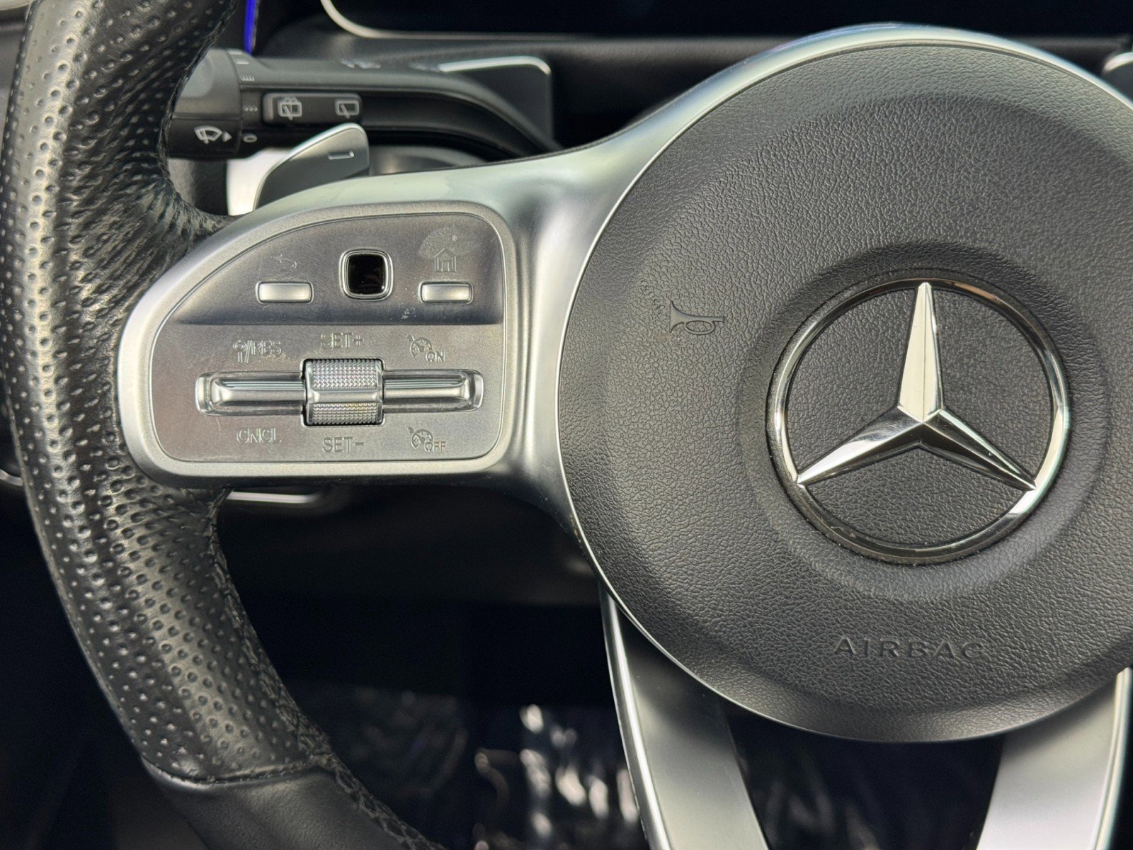 Used 2021 Mercedes-Benz GLB 35 AMG 4MATIC image 21