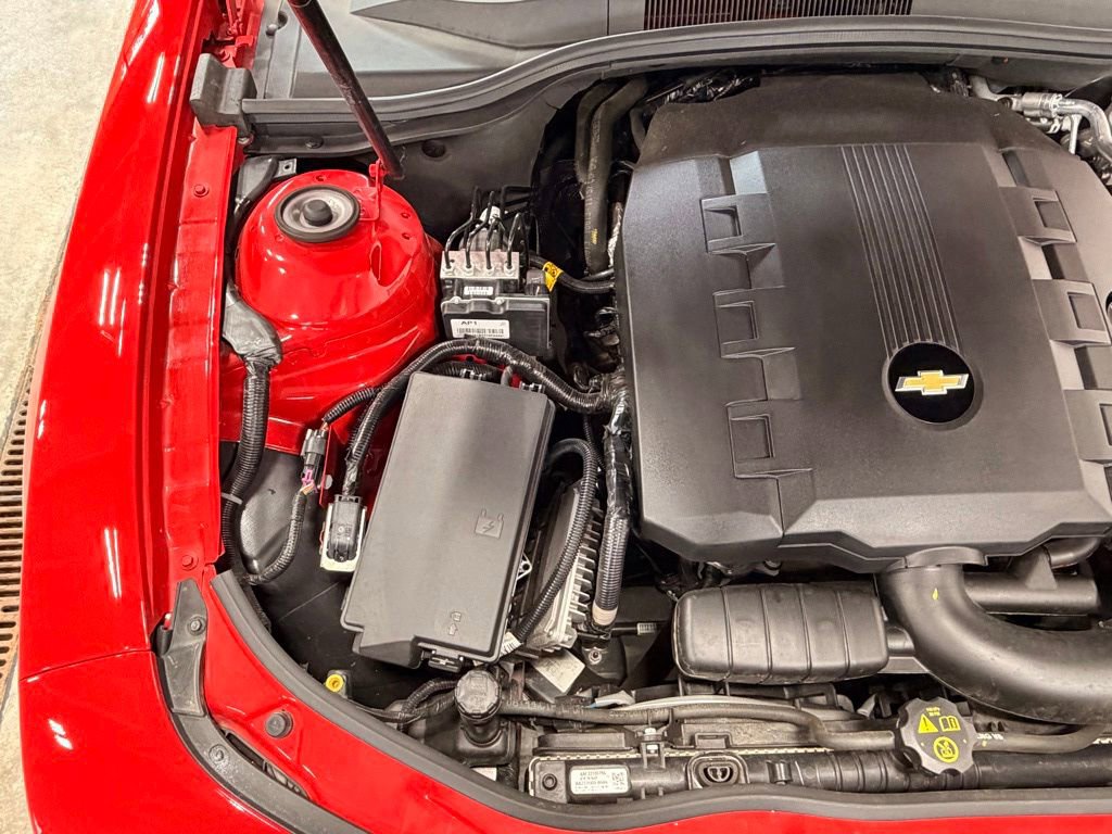 Used 2014 Chevrolet Camaro LS RWD image 32
