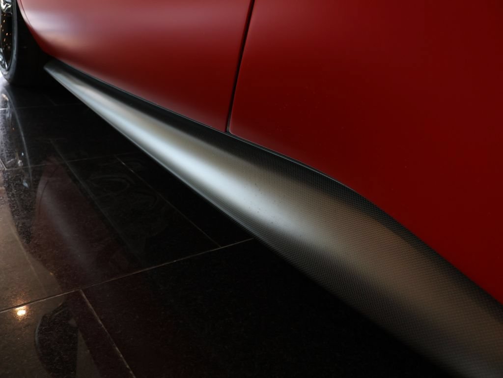 Used 2024 Ferrari 296 GTS RWD image 11