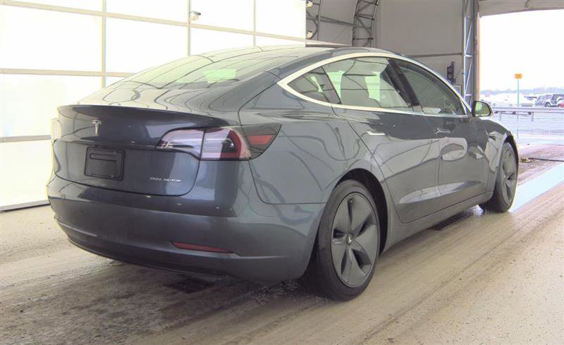 Used 2020 Tesla Model 3 Long Range image 5