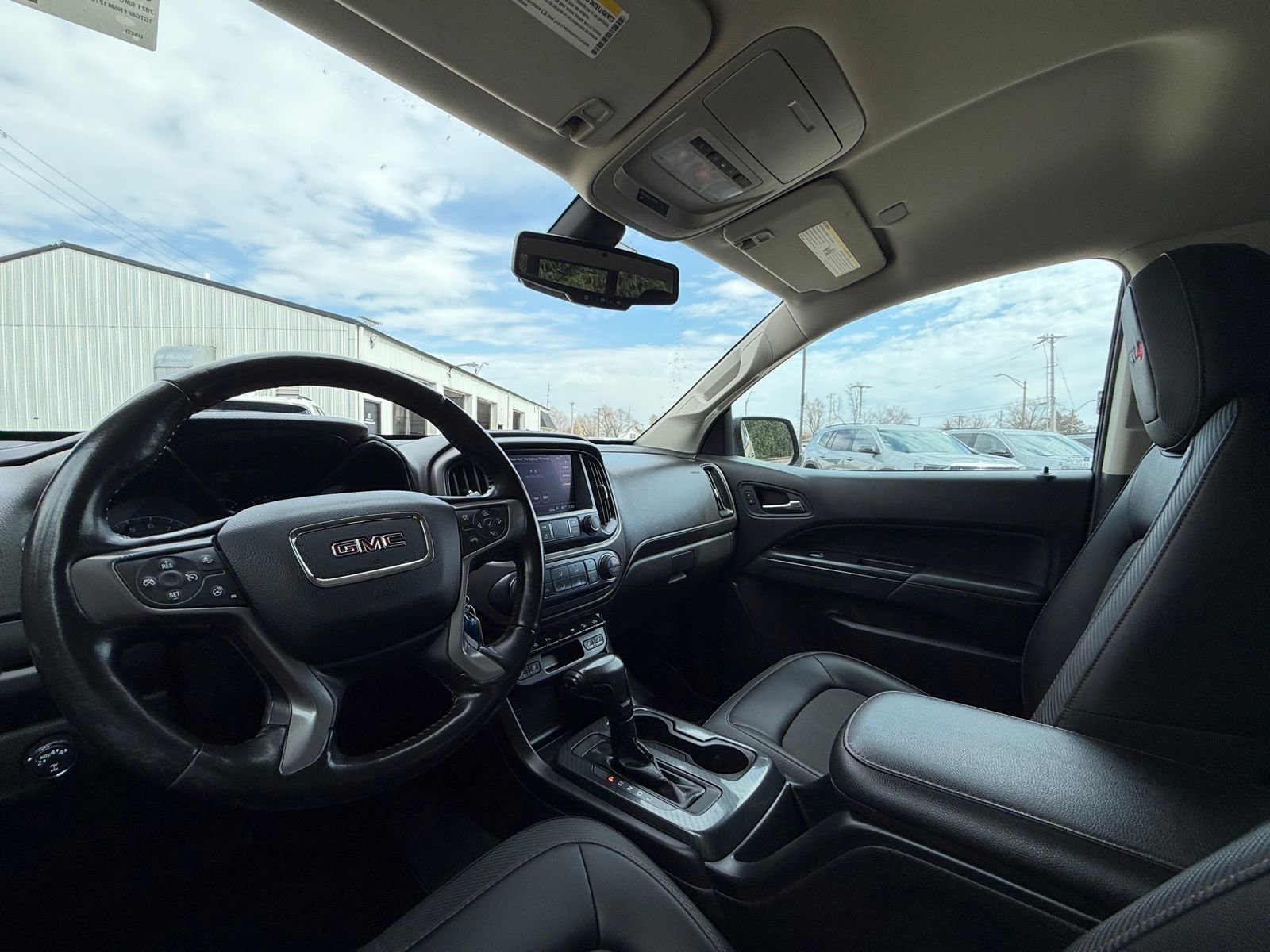 Used 2021 GMC Canyon AT4 w/ Driver Alert Package image 23