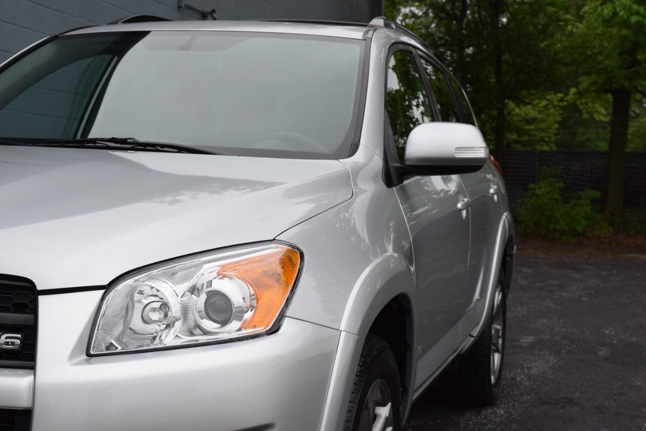 Used 2012 Toyota RAV4 Sport w/ Premium Pkg AWD/4WD image 5