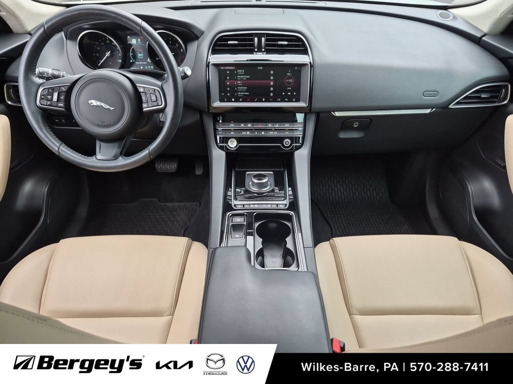 Used 2020 Jaguar F-PACE Premium AWD/4WD image 28